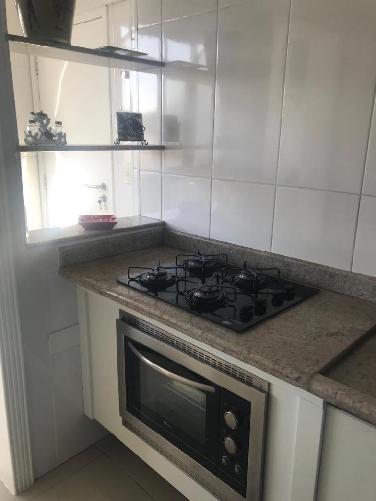 Apartamento De Pitangueiras Frente Ao Mar *