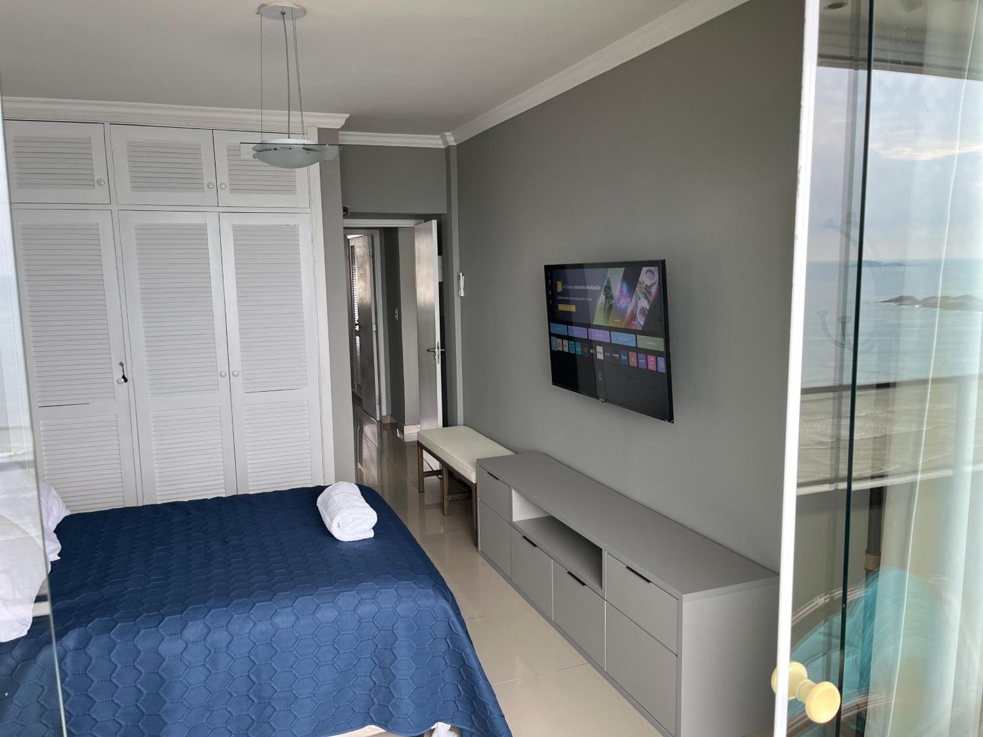 Apartamento De Pitangueiras Frente Ao Mar *